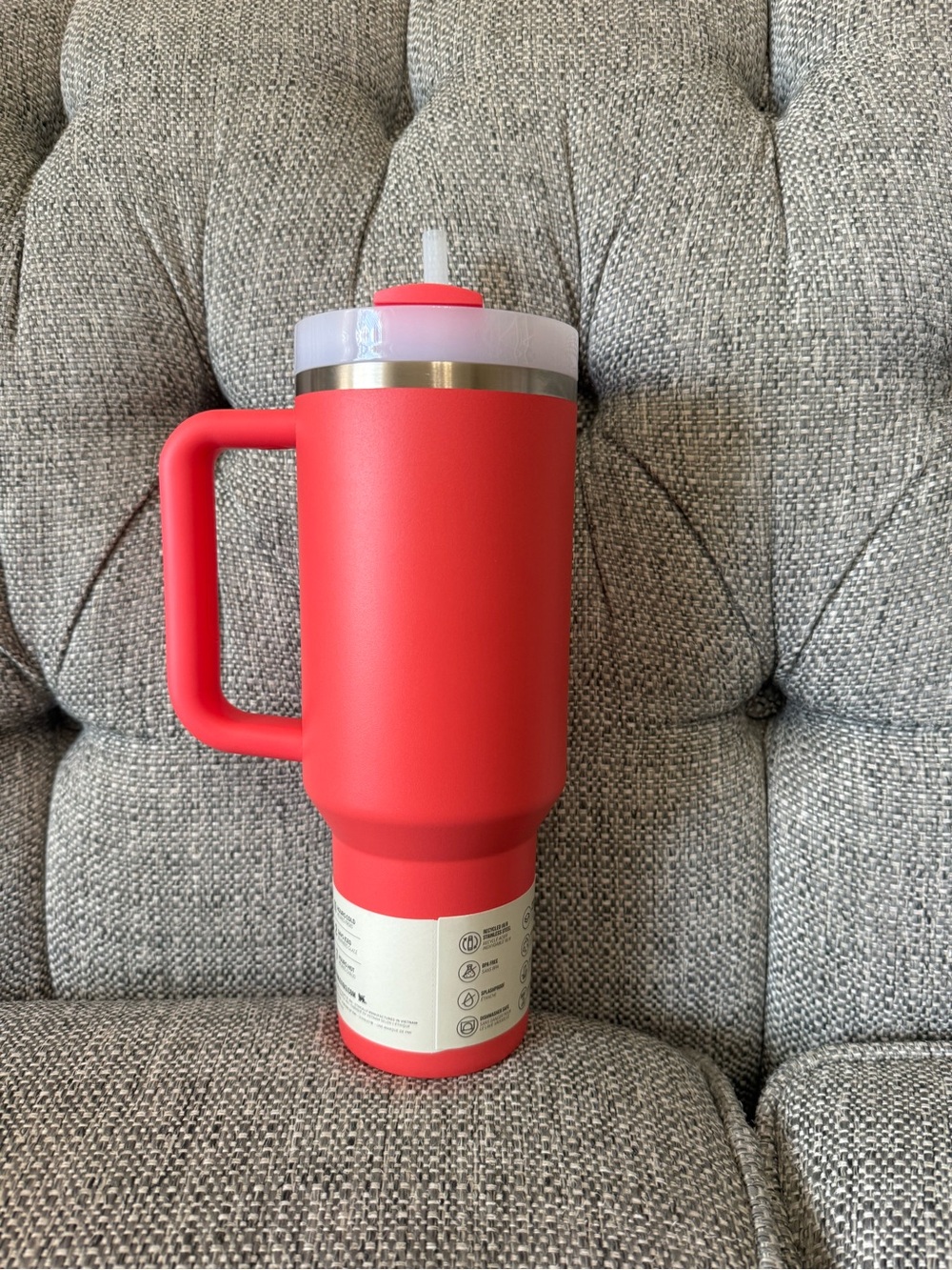 Stanley Red Insulated Quencher Tumbler with Handle and Straw - Picture 4 of 4